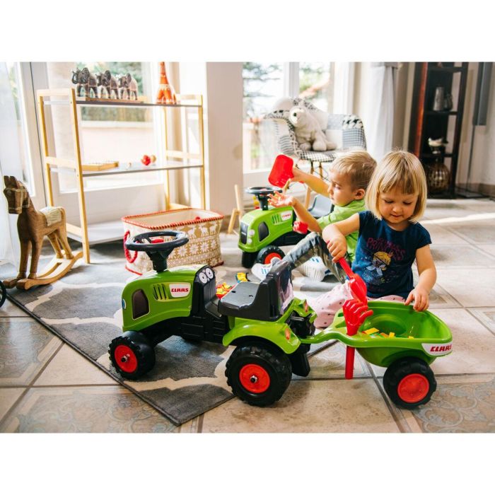 Falk 212C Tractor Porta-Tractor Claas con Remolque, Pala y Rastrillo para Niños +1 Año - Juguete Didáctico de Habilidades Motoras y Equilibrio 4 Falk 212C Tractor Porta-Tractor Claas con Remolque, Pala y Rastrillo para Niños +1 Año - Juguete Didáctico de Habilidades Motoras y Equilibrio 4