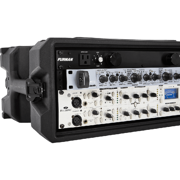 Rack Flightcase "Gator G-Pro" Para 4 Unidades - 13" 5 Rack Flightcase "Gator G-Pro" Para 4 Unidades - 13" 5