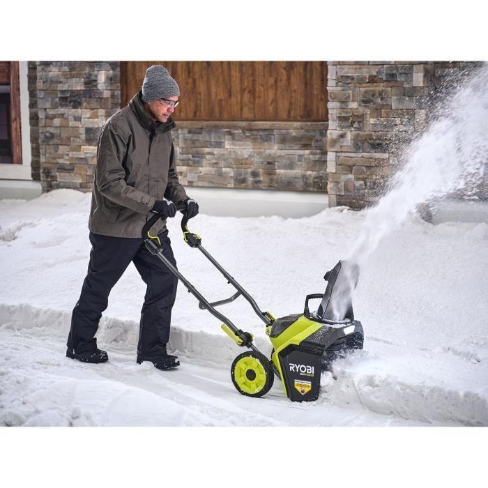 Quitanieves sin escobillas RYOBI 36V - 45 cm - limpieza 25 cm - expulsión máxima 8 m 2 Quitanieves sin escobillas RYOBI 36V - 45 cm - limpieza 25 cm - expulsión máxima 8 m 2