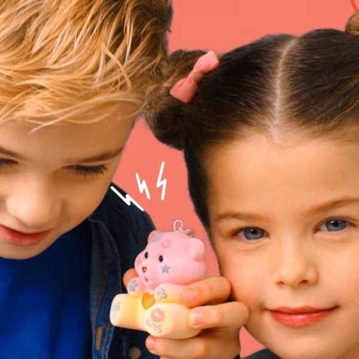 Famosa Figura Oso Coccolotti Love Tell con función de grabar y reproducir mensajes de amor para bebés desde 0 meses. Modelos Surtidos. 6