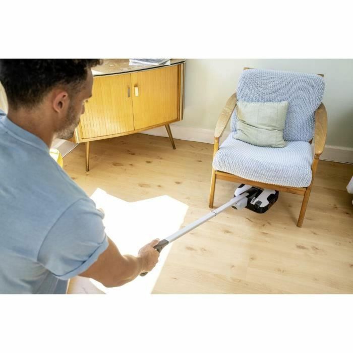 Karcher Limpiasuelos FC 2-4 KAR4054278926438 - Recoge suciedad seca y húmeda, Posición de aparcamiento 1