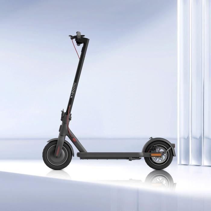 Patinete eléctrico - XIAOMI - Patinete eléctrico 4 - 300W - Neumáticos 10 - Autonomía 35 km 1 Patinete eléctrico - XIAOMI - Patinete eléctrico 4 - 300W - Neumáticos 10 - Autonomía 35 km 1