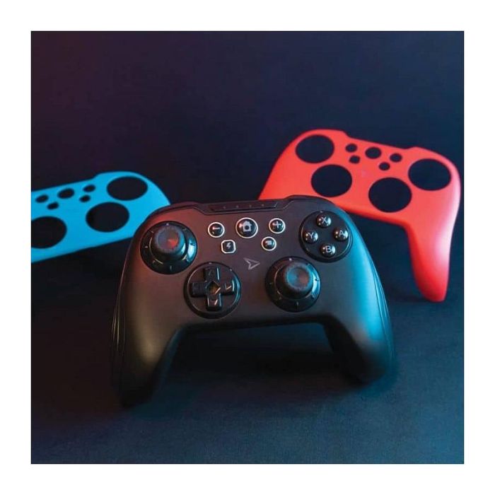 Steelplay JVASWI00065 Controlador Inalámbrico Programable para Nintendo Switch, PC, Android con 2 Fundas, Analógico, Negro/Azul/Rojo 2 Steelplay JVASWI00065 Controlador Inalámbrico Programable para Nintendo Switch, PC, Android con 2 Fundas, Analógico, Negro/Azul/Rojo 2