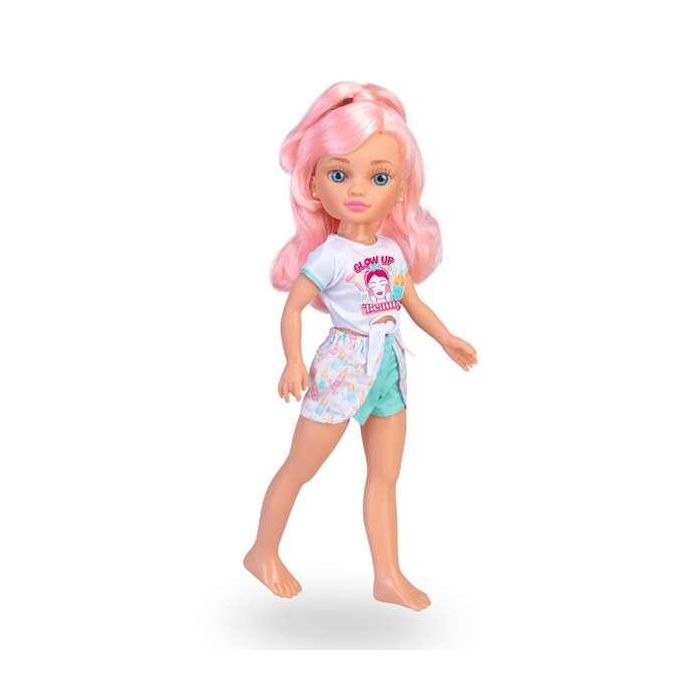 Muñeca nancy glow up beauty pack 42 cm. viste un outfit súper cómodo ideal para su ritual de cuidado. 3 Muñeca nancy glow up beauty pack 42 cm. viste un outfit súper cómodo ideal para su ritual de cuidado. 3