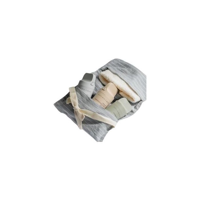 Natural Carol Neceser Sticks