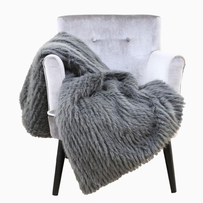 Manta Sofa Urban DKD Home Decor Gris 170 x 130 cm (2 Unidades) 3 Manta Sofa Urban DKD Home Decor Gris 170 x 130 cm (2 Unidades) 3