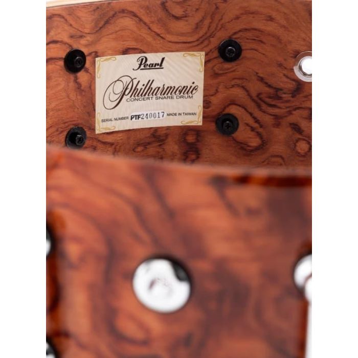 Caja 14 X 5" Philharmonic Snare Centre Exclusive Pearl 2 Caja 14 X 5" Philharmonic Snare Centre Exclusive Pearl 2
