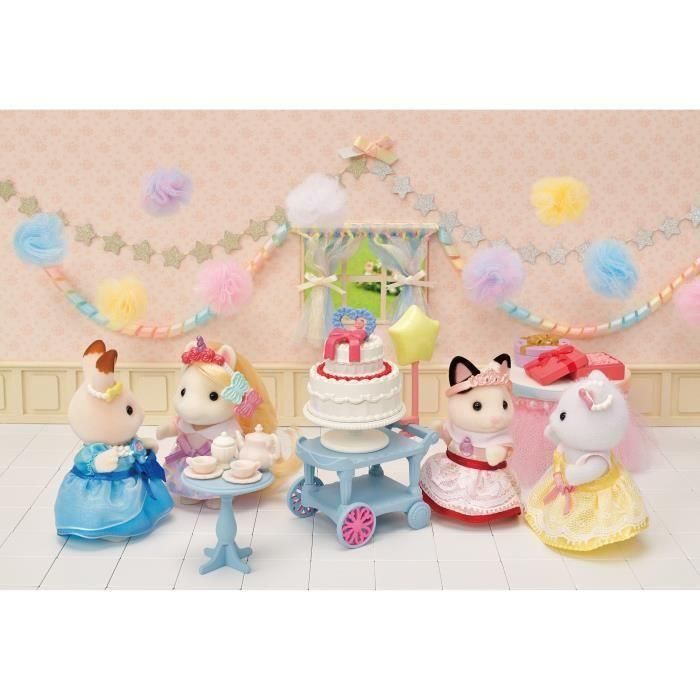 La niña con dos gatos y su bocadillo de cumpleaños - Familias Sylvania - 5646 - de 3 años 3 La niña con dos gatos y su bocadillo de cumpleaños - Familias Sylvania - 5646 - de 3 años 3