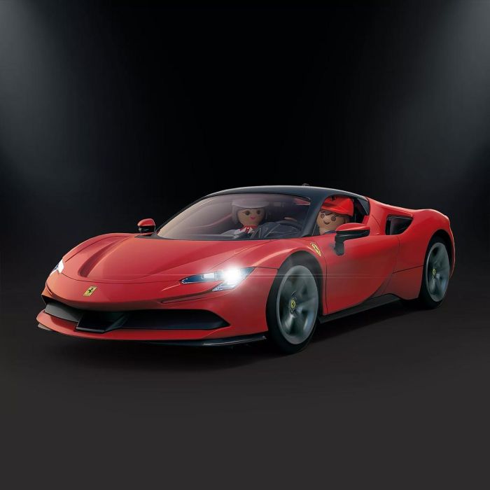 Playmobil Ferrari Sf90 Stradale 71020 Coche de Juguete con Figuras y Luces 2