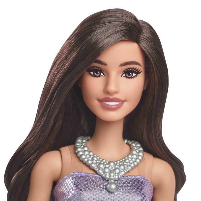 Barbie HYT92 Muñeca Fashionista Vestido Burbuja Morado, Lentejuelas, Falda Satinada. Cabello Castaño Ondulado. Edad +3 años. 4 Barbie HYT92 Muñeca Fashionista Vestido Burbuja Morado, Lentejuelas, Falda Satinada. Cabello Castaño Ondulado. Edad +3 años. 4