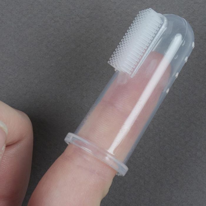 Tom et Zoe Cepillo Dientes Bebé con Dedal de Silicona para Higiene Bucodental 4 Tom et Zoe Cepillo Dientes Bebé con Dedal de Silicona para Higiene Bucodental 4