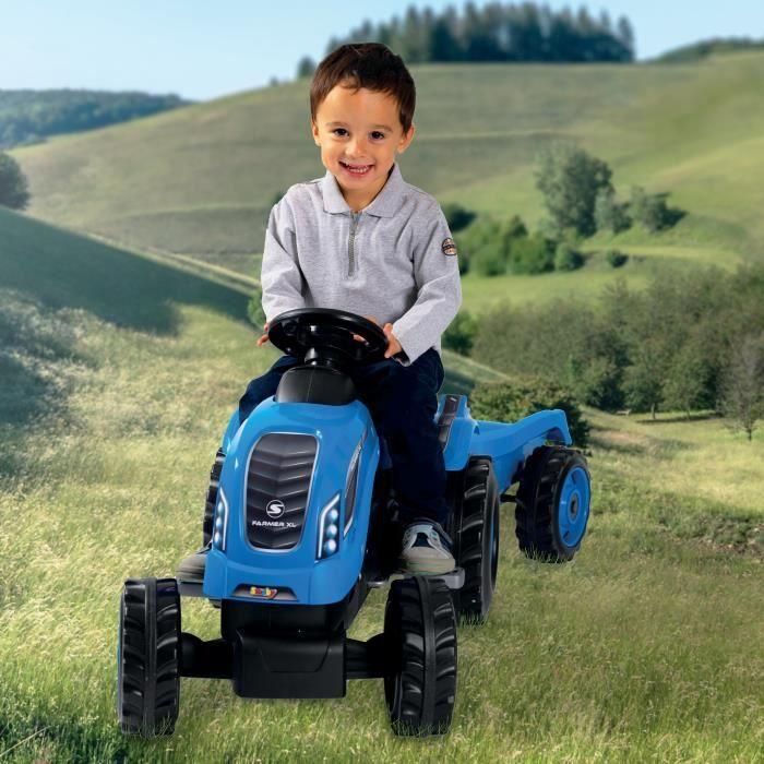 Smoby Farmer XL Pedal Tractor + Trailer - Azul 3