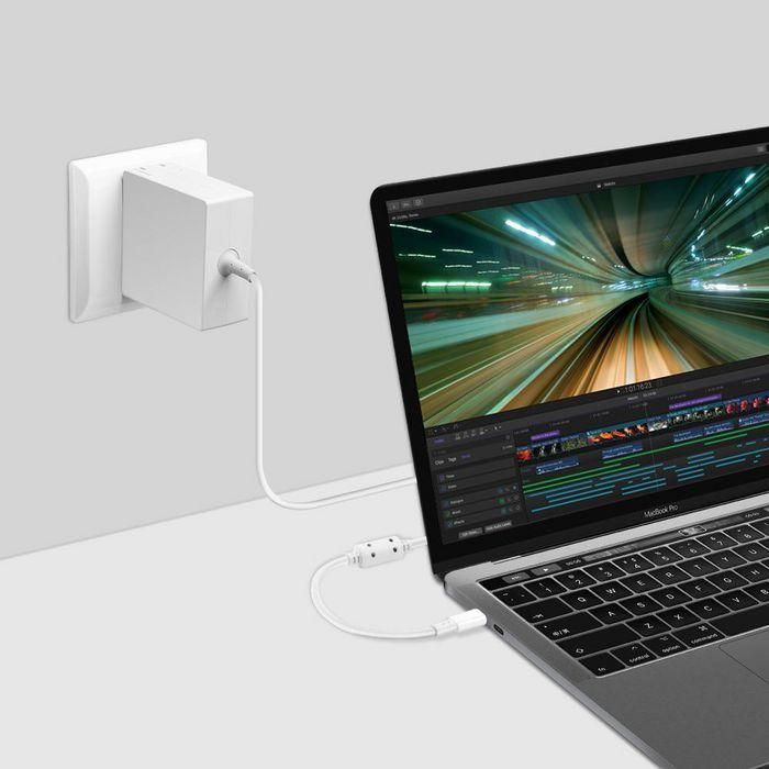 CoreParts Adaptador de Corriente USB-C 45W USB PD3.0 - Cargador Rápido Compatible con Apple MacBook, iPad Pro y Laptops/Móviles 2