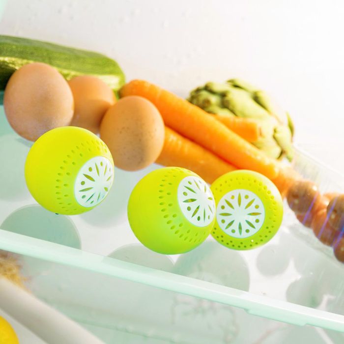 Innovagoods Pack de 3 Ecobolas para Frigorífico v0100792 - Elimina Olores y Alarga Vida de Alimentos 3