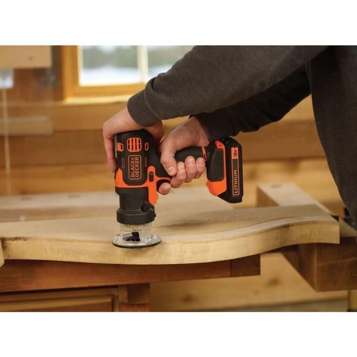 BLACK + DECKER - Taladro-Atornillador MultiEvo a batería 18V 1,5Ah + Cargador - MT218K-QW - Herramienta con cabezal intercambiable 2 BLACK + DECKER - Taladro-Atornillador MultiEvo a batería 18V 1,5Ah + Cargador - MT218K-QW - Herramienta con cabezal intercambiable 2