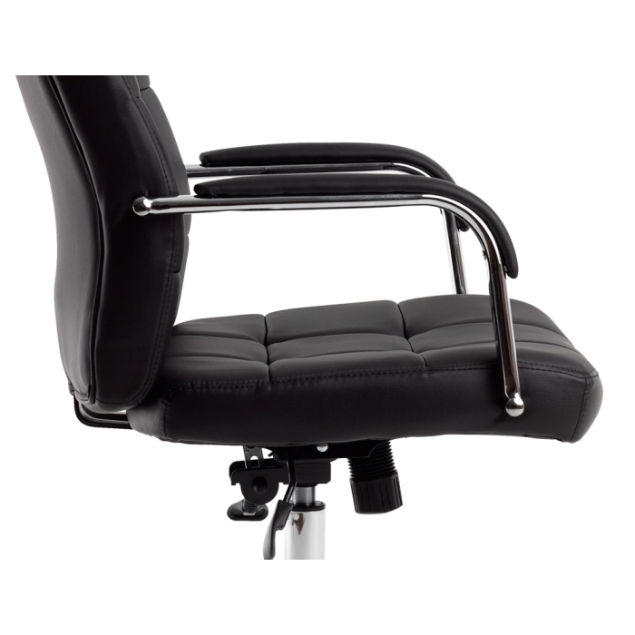 Q-connect Silla de Dirección en Similpiel Negra con Base Metálica Cromada, Mecanismo, Reposabrazos Cromados, Altura Máx 1250 mm, Ancho 610 mm, Profundidad 700 mm, Ruedas Premium 3