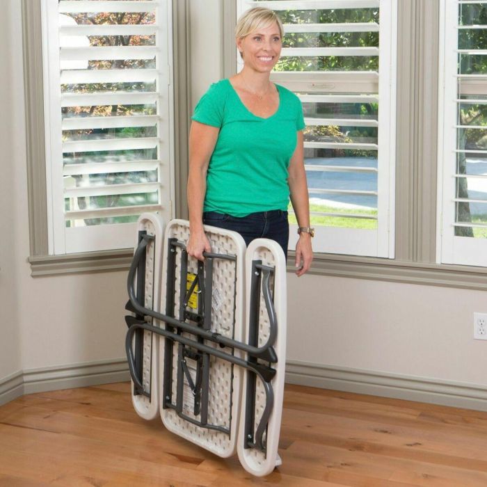 Lifetime Mesa Picnic Infantil Crema 82,5x90x53,5 cm 2