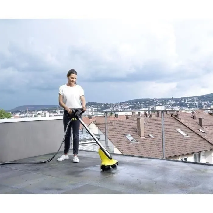 Karcher Limpiador de Patio PCL 4 con Cepillos Eléctricos para Suciedad y Rociadores de Agua 4