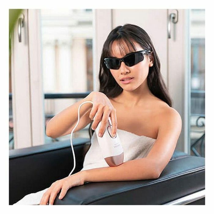Cecotec 04245 Depiladora Luz Pulsada Intensa (IPL) para Vello Corporal - Blanca, Ideal Axilas y Bikini 4