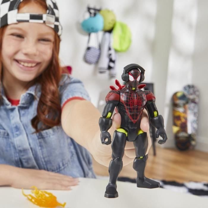 Figura spiderman mixmashers con 16 puntos de conexion. 12 cm - modelos surtidos 5