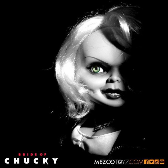 Figura Tiffany La Novia de Chucky parlante 38cm 1 Figura Tiffany La Novia de Chucky parlante 38cm 1