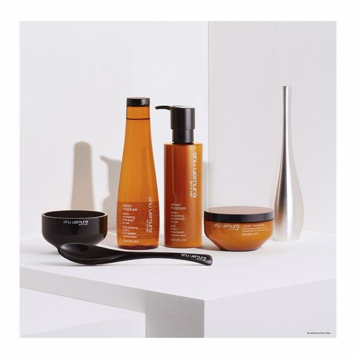 Shu Uemura Acondicionador Hidratante Cabello Seco Urban Moisture 250 ml 3