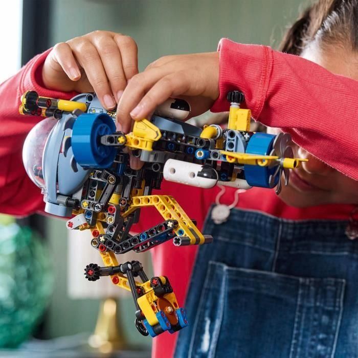LEGO Technic 42201 El Submarino de Investigación de las Profundidades Marinas - Set de construcción para niños de 9 años 3 LEGO Technic 42201 El Submarino de Investigación de las Profundidades Marinas - Set de construcción para niños de 9 años 3