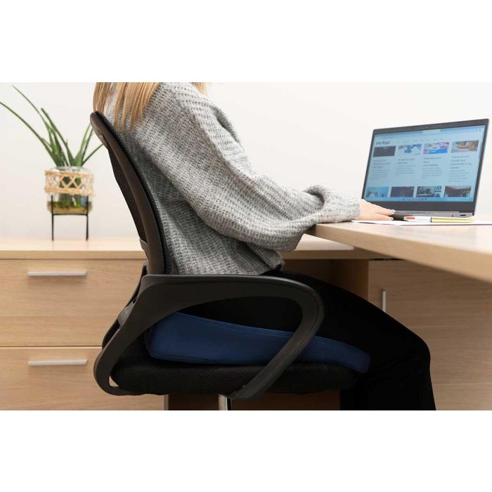 Cojín de Espuma con Memoria, Asiento Ergonómico Arte Regal 41.5x9x43 cm - Azul/Negro (6 Unidades) 4 Cojín de Espuma con Memoria, Asiento Ergonómico Arte Regal 41.5x9x43 cm - Azul/Negro (6 Unidades) 4