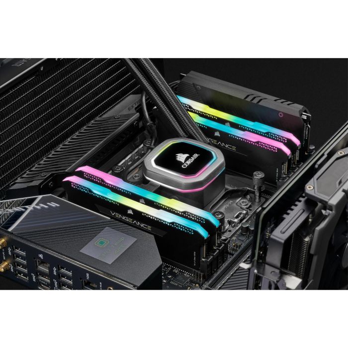 Corsair Vengeance RGB PRO 32GB (2x16GB) DDR4 3200MHz CL16 Memoria RAM Kit para PC/servidor, Negro 1