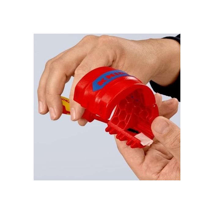 Knipex 902210b Cortatubos para tubos de plástico y manguitos de sellado 20-50mm 32 Knipex 902210b Cortatubos para tubos de plástico y manguitos de sellado 20-50mm 32