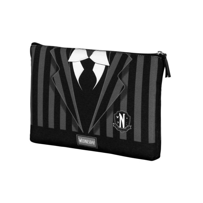 Wednesday Miércoles Neceser Soleil Uniform Negro - Bolsa de aseo un compartimento, cierre cremallera, 7x22x30 cm 1 Wednesday Miércoles Neceser Soleil Uniform Negro - Bolsa de aseo un compartimento, cierre cremallera, 7x22x30 cm 1