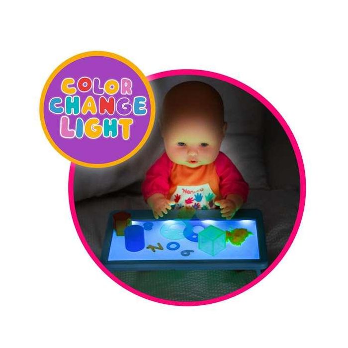 Muñeco nenuco smart school 35 cm con mesa de luz multicolor y accesorios translucidos 1