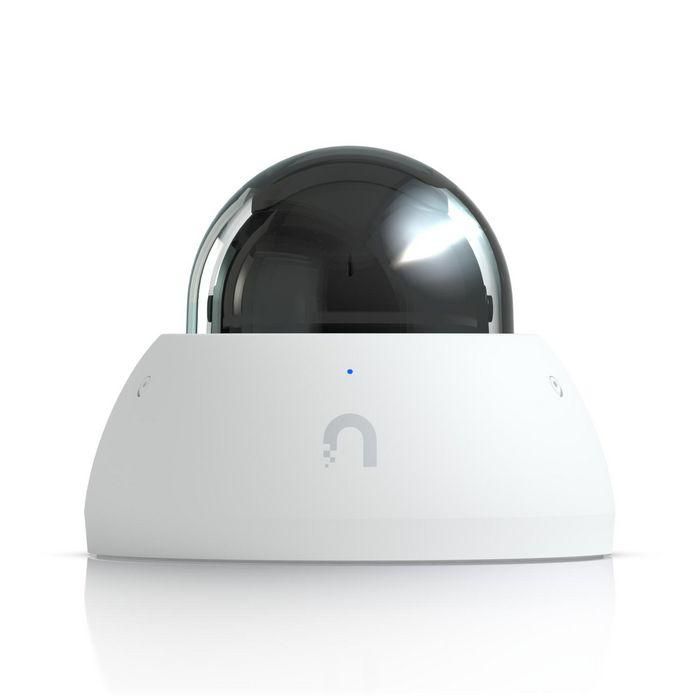 Ubiquiti Cámara Domo 4K (3840x2160) 8MP PoE Resistente al Vandalismo IP66 IK10 con IA, Visión Nocturna IR Larga Distancia 3