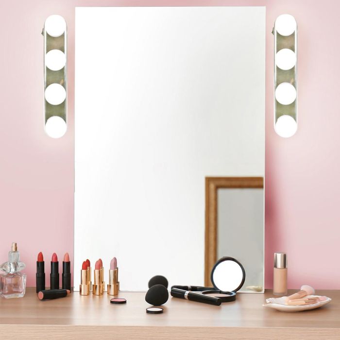 Cosmetic Club Barra Luminosa Led Con Ventosas 4 Bombillas Tipo Hollywood Pilas AA 30,5x6,5 cm 3 Cosmetic Club Barra Luminosa Led Con Ventosas 4 Bombillas Tipo Hollywood Pilas AA 30,5x6,5 cm 3