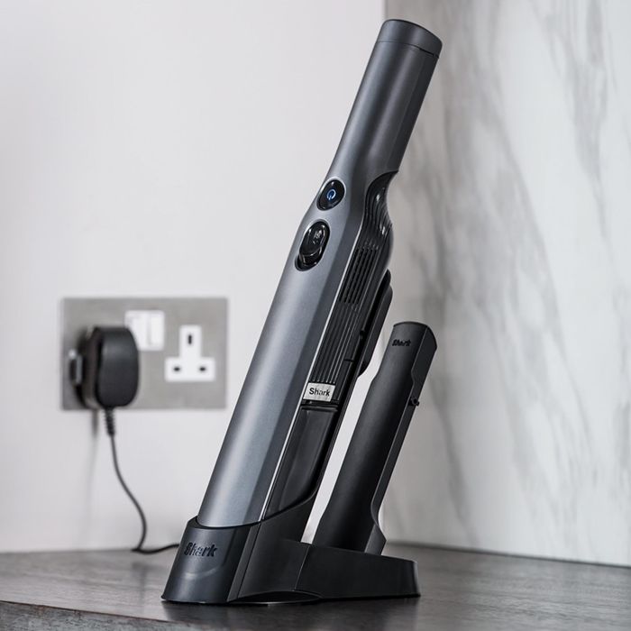 Shark WV200EU Aspirador Escoba sin Cable Portátil Seco 0,1L con Filtrado HEPA, Batería Litio y 8 min Autonomía 14 Shark WV200EU Aspirador Escoba sin Cable Portátil Seco 0,1L con Filtrado HEPA, Batería Litio y 8 min Autonomía 14