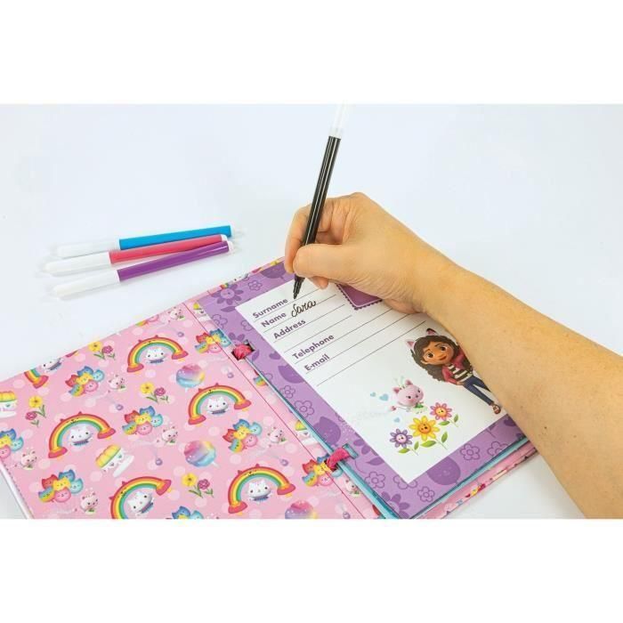 Clementoni - Gabby y la Casa Mágica - Agenda personalizada - Con pegatinas, rotuladores, lápices y adornos 4 Clementoni - Gabby y la Casa Mágica - Agenda personalizada - Con pegatinas, rotuladores, lápices y adornos 4