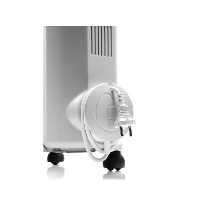 Delonghi DEL8004399850743 Radiador en baño de aceite Radia, 1500W, 3 etapas, Tecnología Real Energy, Batería alto rendimiento 2 Delonghi DEL8004399850743 Radiador en baño de aceite Radia, 1500W, 3 etapas, Tecnología Real Energy, Batería alto rendimiento 2