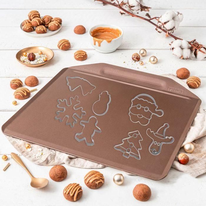 Zenker ZEN1697070515654 – Bandeja para Hornear sin Borde con 7 Cortadores de Galletas Navideñas 1