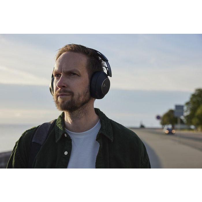 Poly Voyager Surround 85 UC Auriculares Bluetooth con USB-C, Certificado Microsoft Teams, ANC Adaptativa, Base de Carga y Adaptador USB-C/A 3