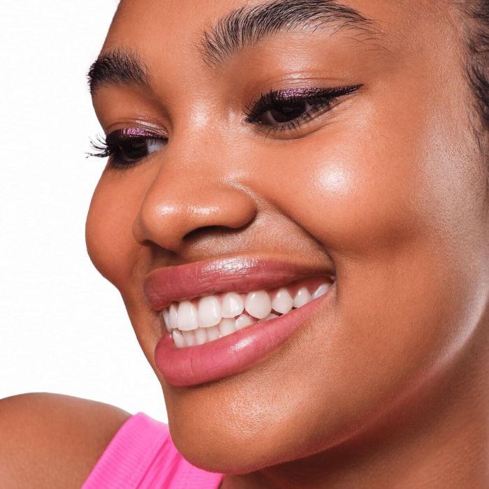 Set de Maquillaje Essence COLOUR IT! 5