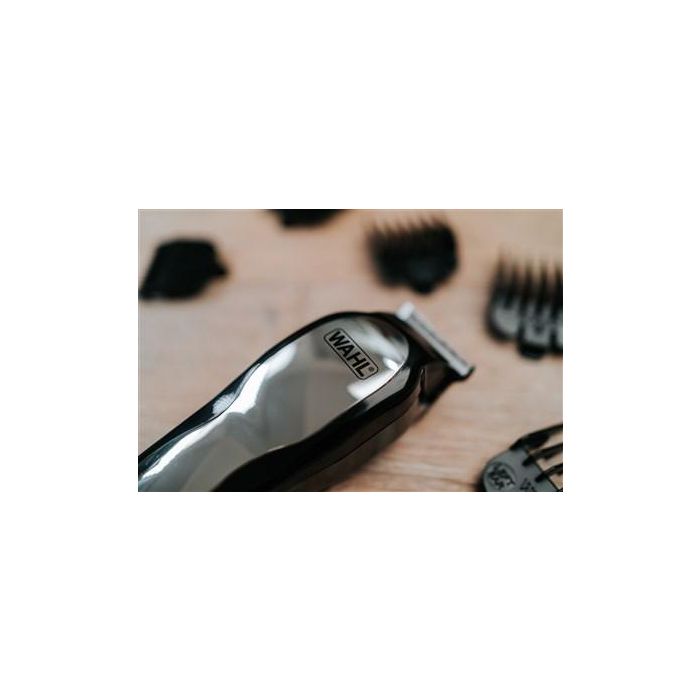 Wahl 20107-0460 Cortapelos Profesional con Cuchillas de Carbono Autoafilables, Precisión de 1.5-13 mm, Palanca de Ajuste y Motor de Vibración Potente 4 Wahl 20107-0460 Cortapelos Profesional con Cuchillas de Carbono Autoafilables, Precisión de 1.5-13 mm, Palanca de Ajuste y Motor de Vibración Potente 4