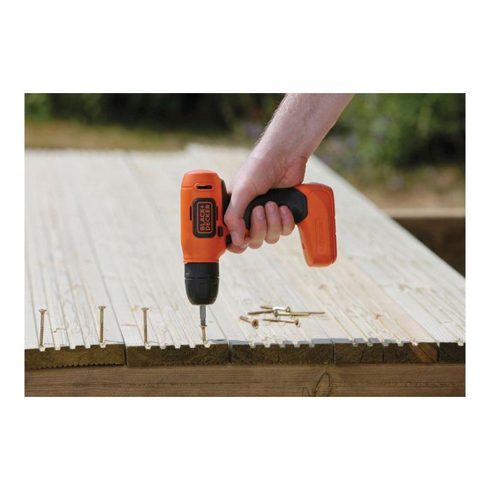Black+Decker Taladro Atornillador Ultra Compacto BDCD8-QW 7.2V Reversible Portabrocas 10mm Luz LED Batería Litio 5 Black+Decker Taladro Atornillador Ultra Compacto BDCD8-QW 7.2V Reversible Portabrocas 10mm Luz LED Batería Litio 5
