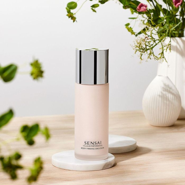 Sensai CELLULAR PERFORMANCE Emulsión Reafirmante Corporal 200 ml 1