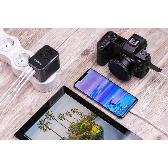 Verbatim Uta-03 Adaptador Universal De Viaje Con 1 Puerto Usb-C - 2 Puerto Usb-A - 2 Puerto Usb-C 13