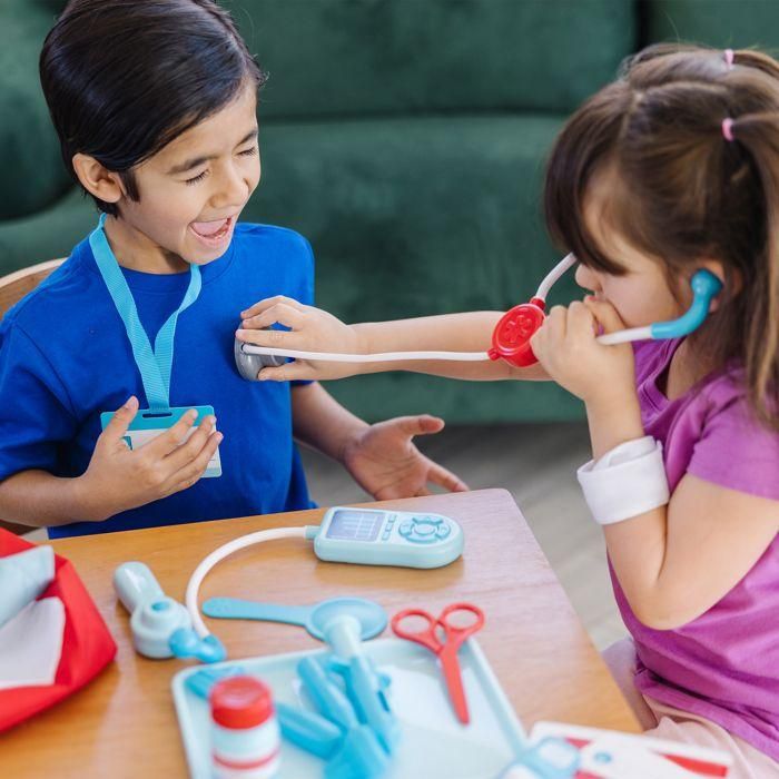 Melissa y Doug AAAVK75147 - Conjunto de Médico para Niños 4