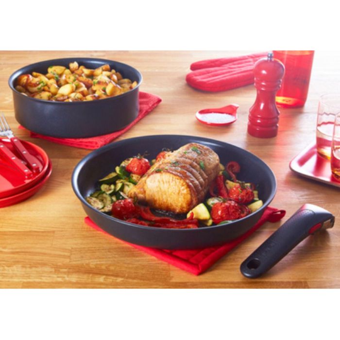 Sartén Tefal L76303 Negro Aluminio Ø 22 cm (1 unidad) 1 Sartén Tefal L76303 Negro Aluminio Ø 22 cm (1 unidad) 1
