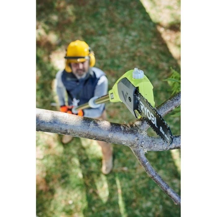Podadora de altura - RYOBI - Guía de 20 cm - 5,5 m/s - Guía inclinada 15° - 1 batería de 18 V 2 Ah y 1 cargador 3 Podadora de altura - RYOBI - Guía de 20 cm - 5,5 m/s - Guía inclinada 15° - 1 batería de 18 V 2 Ah y 1 cargador 3