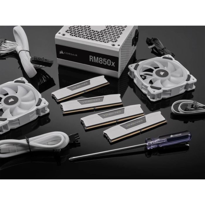 Corsair Vengeance Módulo de Memoria 32 GB (2 x 16 GB) DDR5 5600 MHz - CMH32GX5M2B5600C40W 6 Corsair Vengeance Módulo de Memoria 32 GB (2 x 16 GB) DDR5 5600 MHz - CMH32GX5M2B5600C40W 6