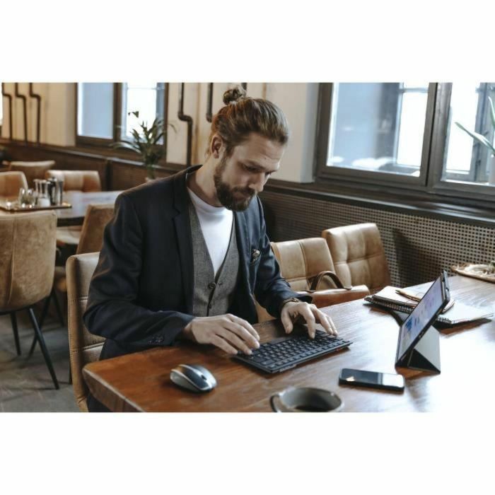 Cherry KW 9200 MINI Teclado Compacto Inalambrico 2.4GHz, Bluetooth 5.0 y con Cable Recargable Negro