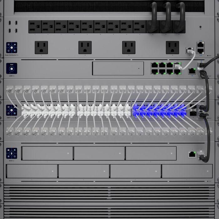 Ubiquiti UniFi Pro Max 48 PoE Switch Gestionado L3 48 Puertos Gigabit Ethernet con PoE Montaje en Rack 1U 7 Ubiquiti UniFi Pro Max 48 PoE Switch Gestionado L3 48 Puertos Gigabit Ethernet con PoE Montaje en Rack 1U 7